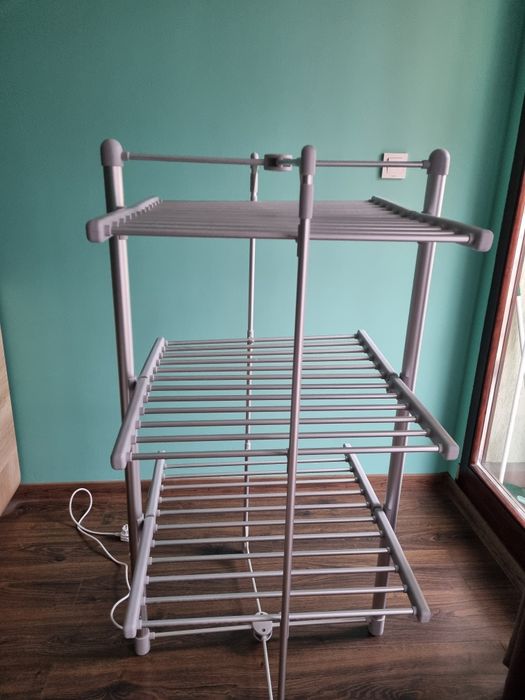 Електрически сгъваем сушилник