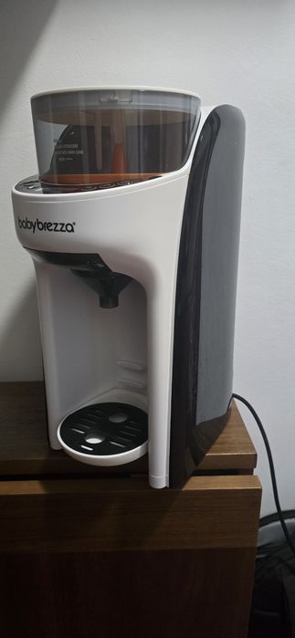 Baby Brezza Forrmula Pro Advanced