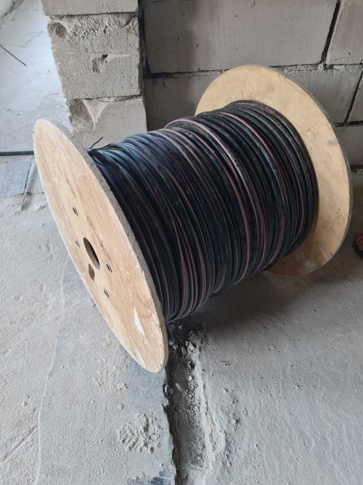 Bobina cablu in 5 fire 500 m
