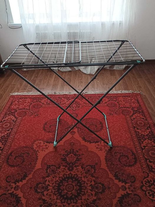 [СРОЧНО] Сушилка, стремянка, доска гладильная