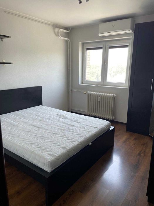 Inchiriez Apartament 2 Camere Metrou Tineretului, blocul cu BRD