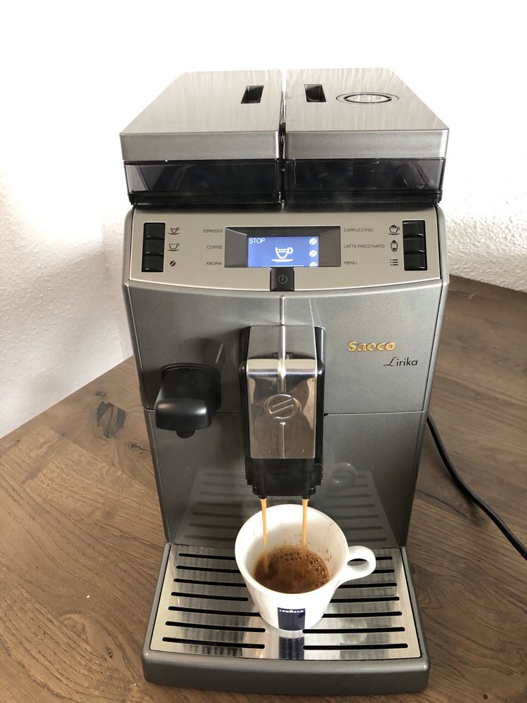 Кафеавтомат Saeco Lirika One Touch Cappuccino, 1850W, 15 bar