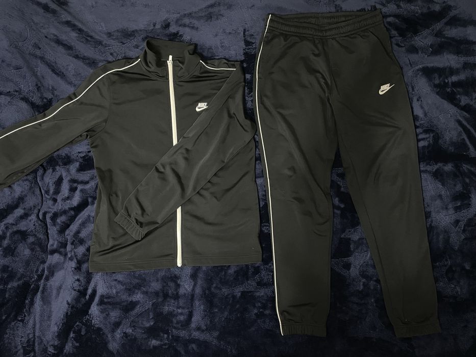 Спортивный костюм  Nike оригинал.
