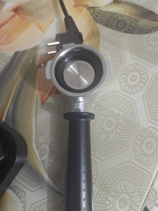 Mașina de cafea Espressor manual DE’LONGHI Stilosa