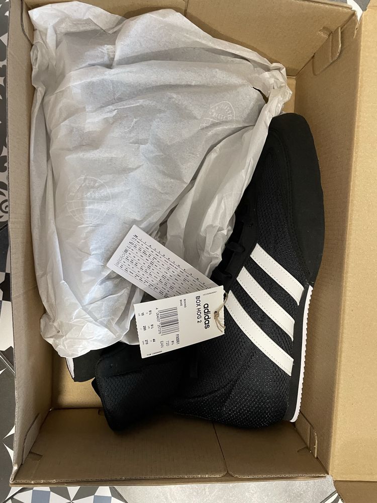 Adidas Box Hog 2