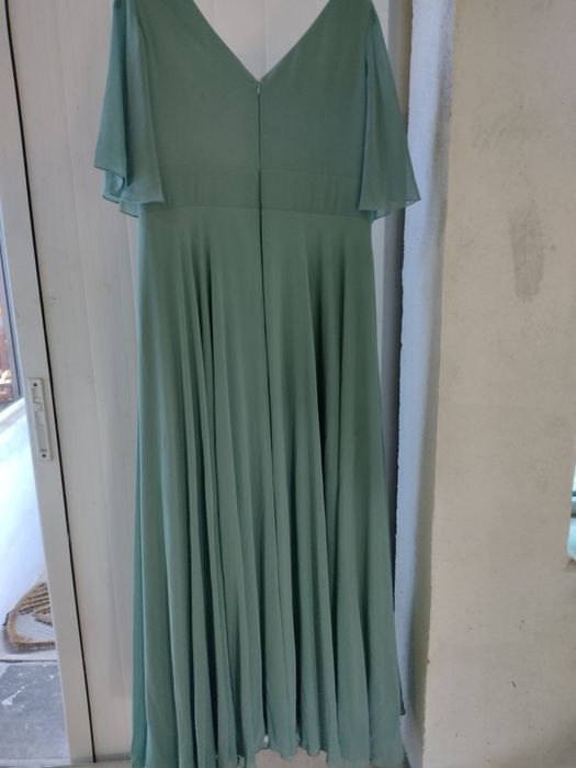 Дълга официална рокля