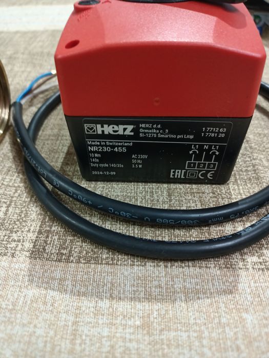 Vană cu servomotor herz 3 căi