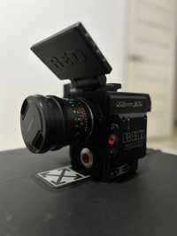 Кинокамера RED Raven 4.5K. В кейсе с объективом
