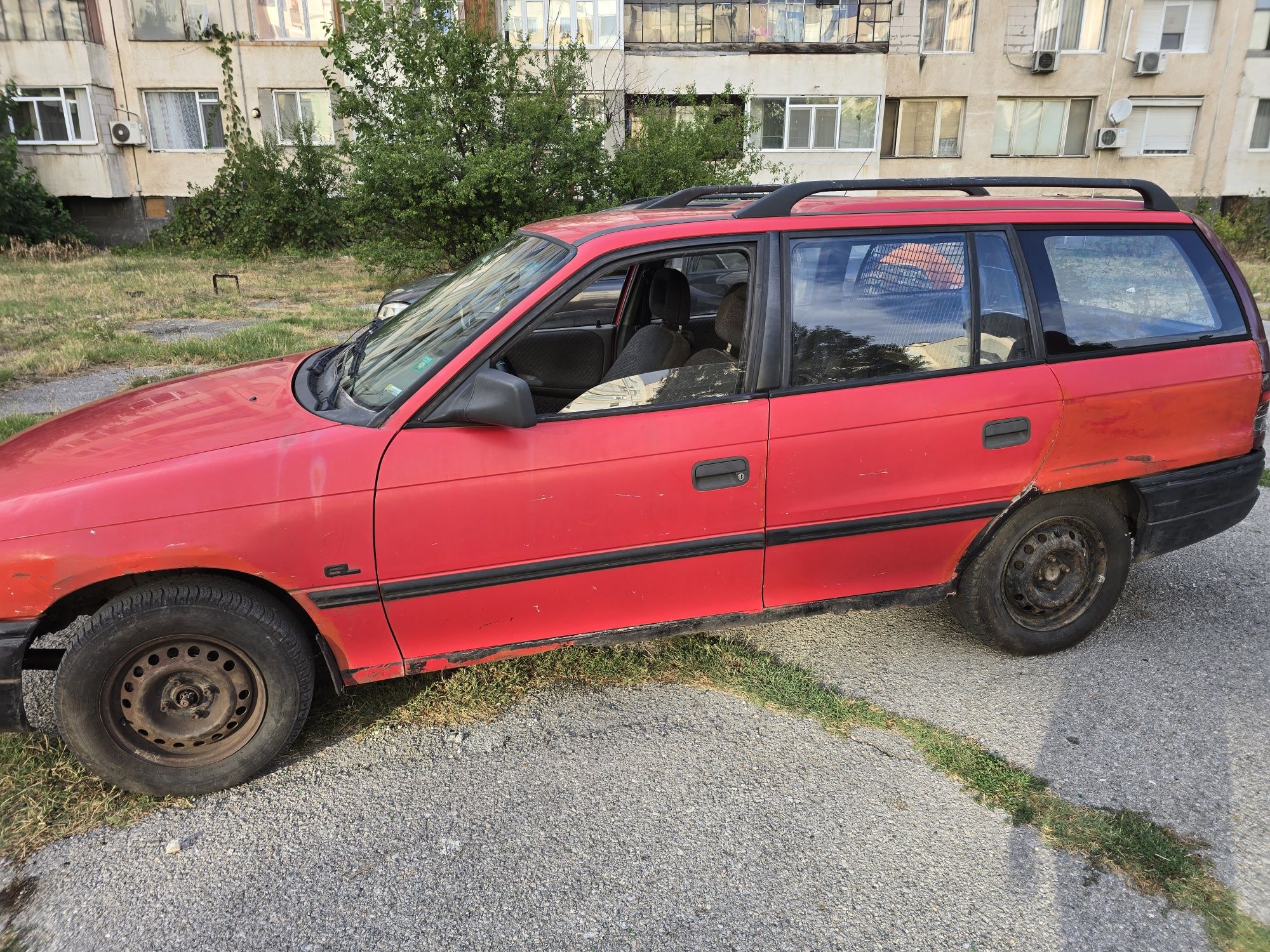 Opel Astra F 1.7 D (1993) – Здраво комби за работа/село/лов