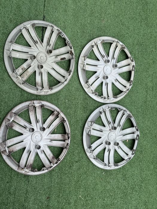 Set 4x Capace roti 14” ORIGINALE Volkswagen Polo 2019 !