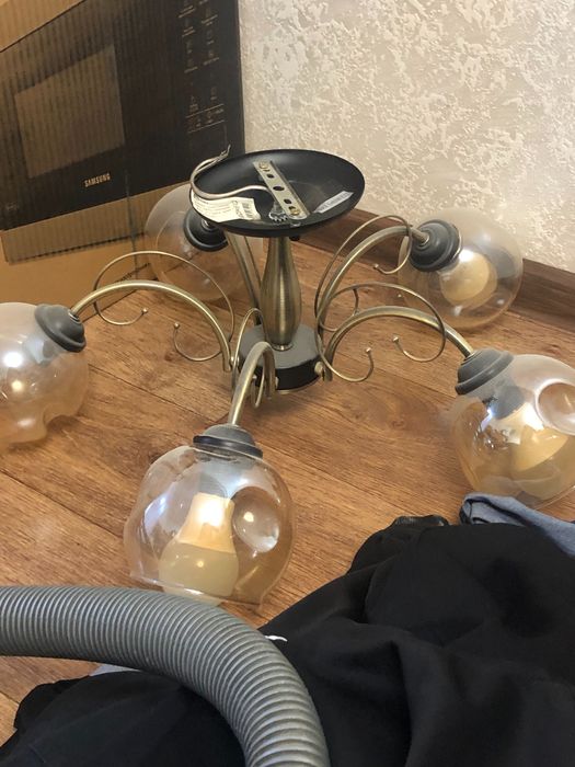 Люстра 5ти рожковая