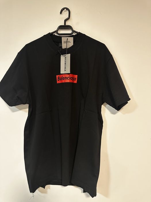 Tricou maneca scurta . Marimi S M L XL XXL