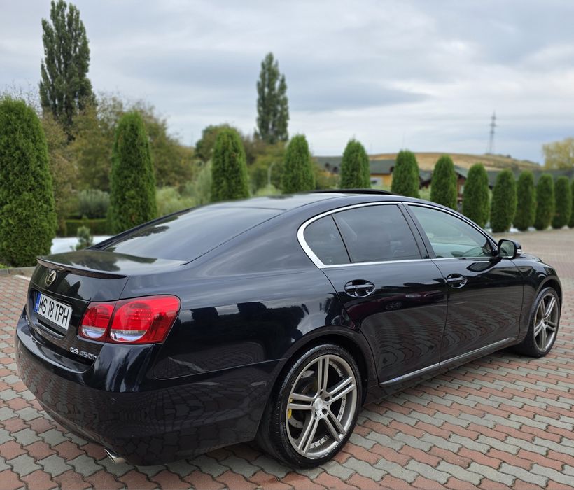 Lexus GS450h hybrid