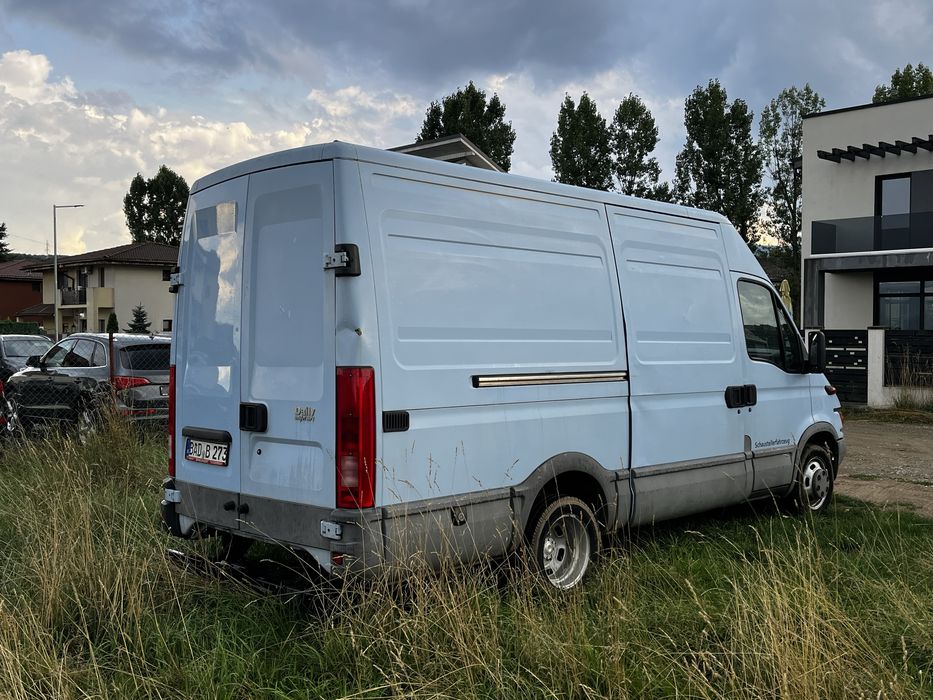 Vând Iveco Turbo daily 2.8
