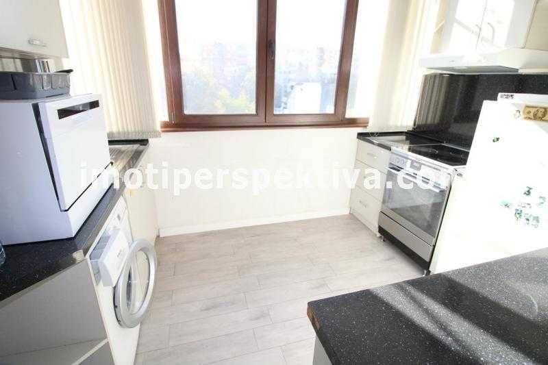 Продава се Тристаен апартамент в Пловдив, Тракия - 60 кв.м за 1867 €/кв.м - Снимка #6