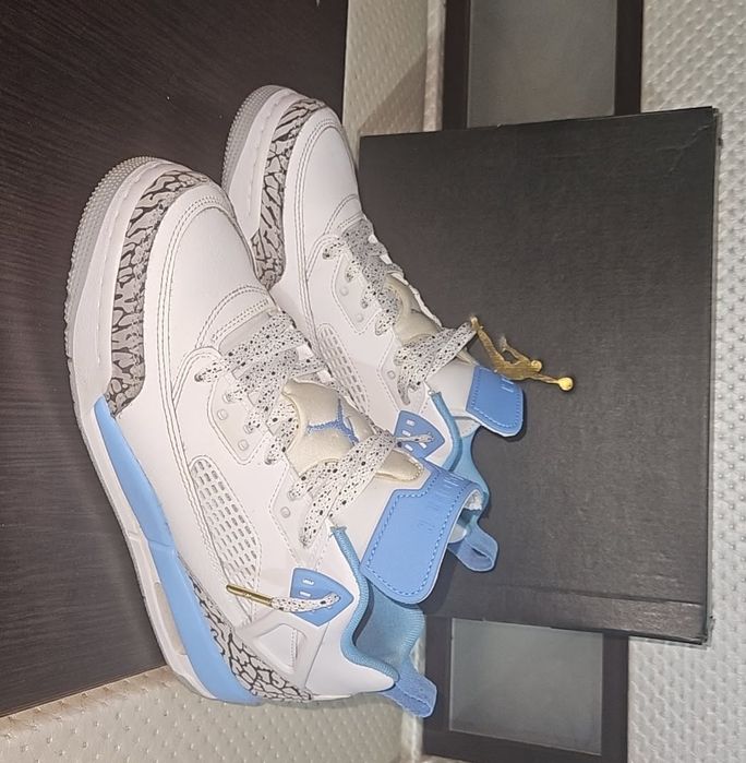 Jordan Spizike University Blue Wolf Grey