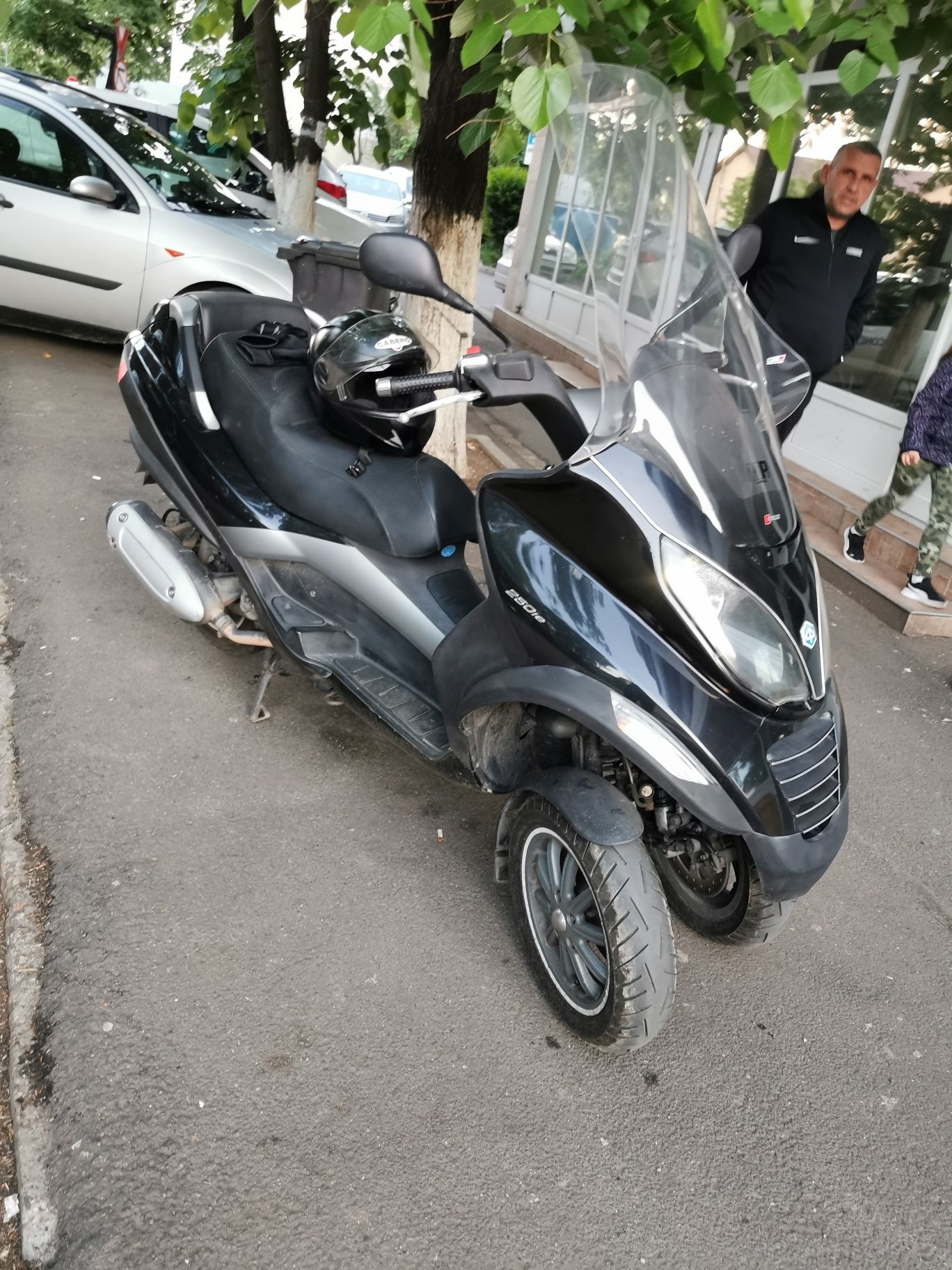 Super Scuter Piaggio MP3 Roți+CascaNolan Or!!  Inm. in RO!! 250cc 25Cp