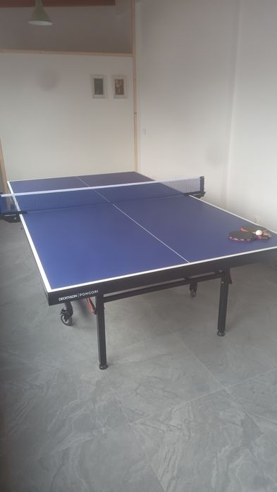 Masa tenis profesionala nefolosita