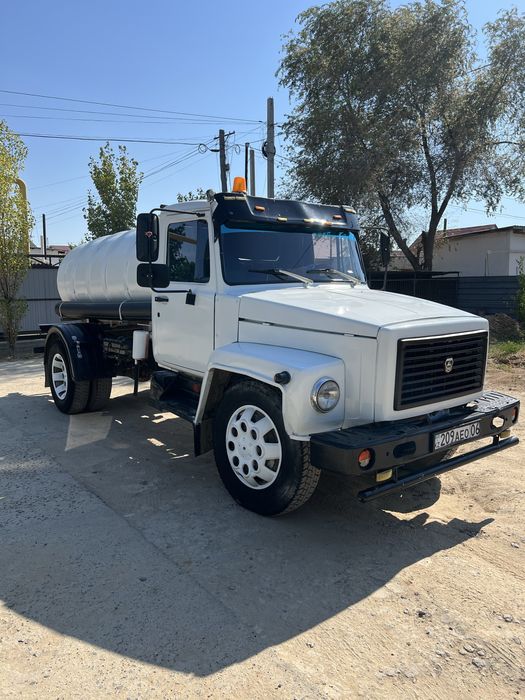 Вакуум 4.5 куб вакум Ассенизатор