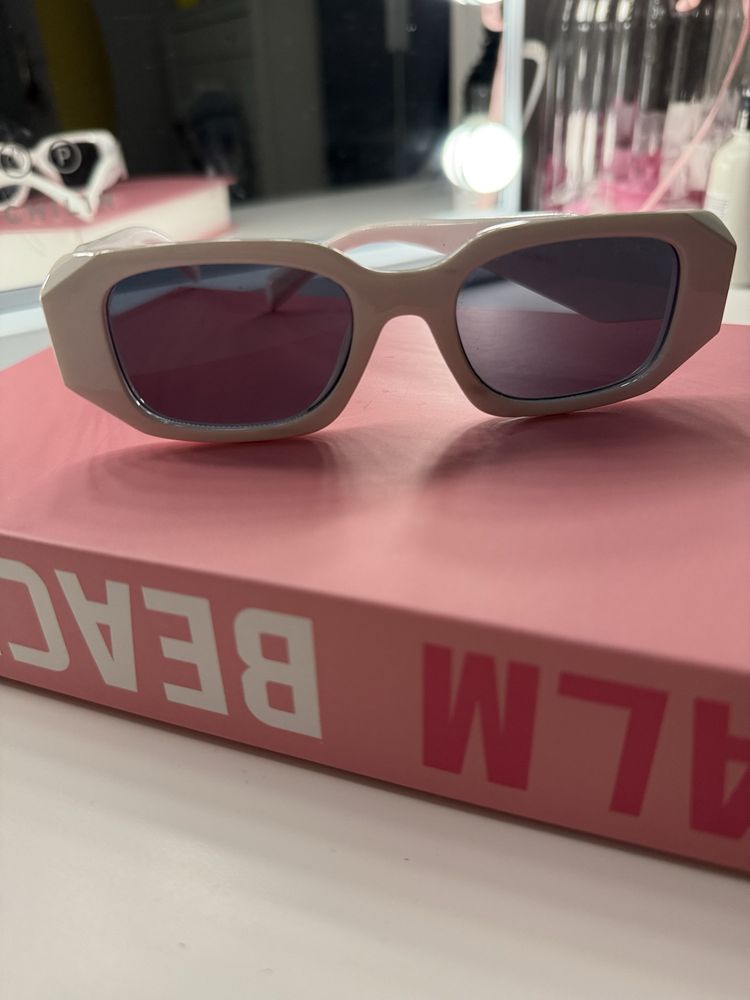 Prada очила