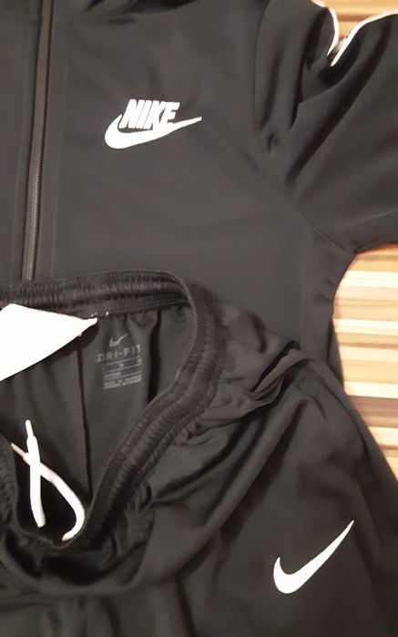 ( XL 158-170) NIKE PRO combate оригинални екип 2части, суитшърт,блуза
