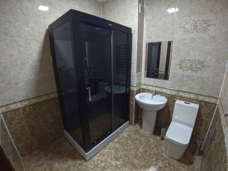 Алайски Пойтахт гавхари комнаты : 2
етаж : 2 ареда новастройка