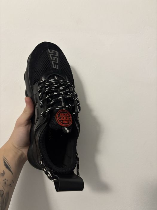 Versace Chain Reaction
