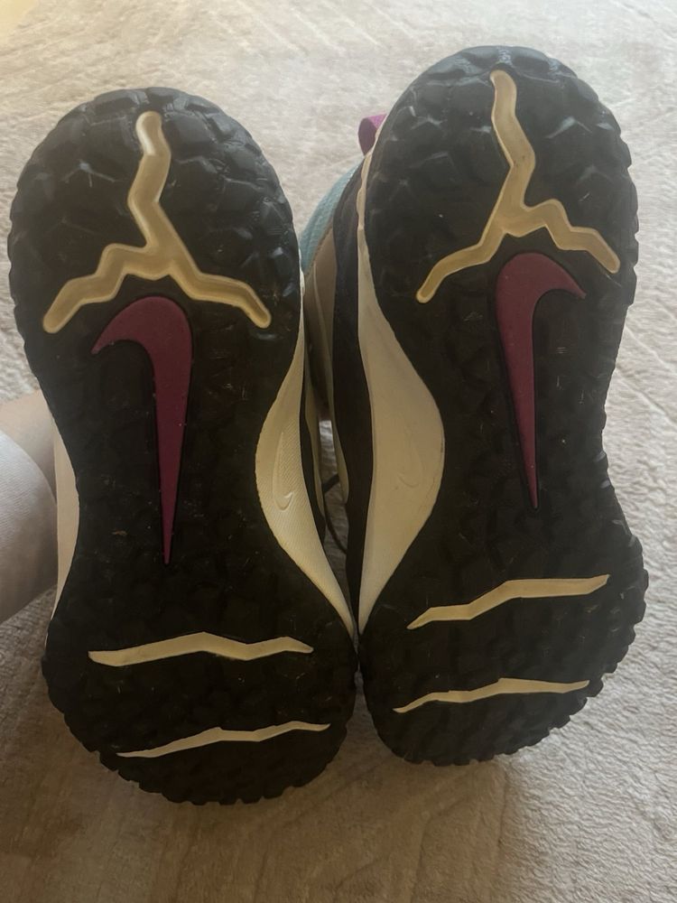Зимни обувки Nike