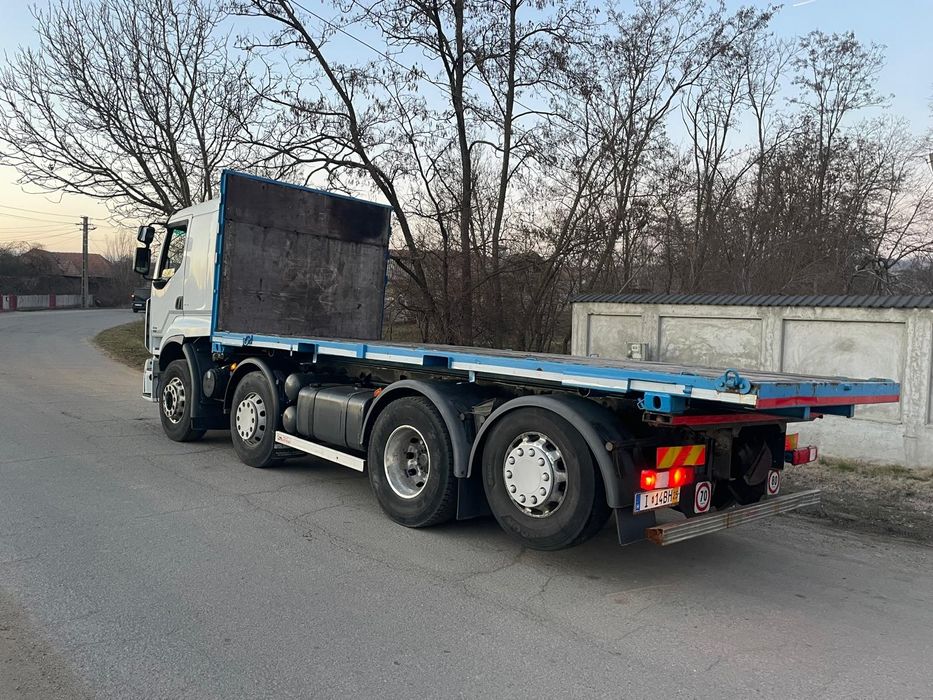 Camion Renault platforma