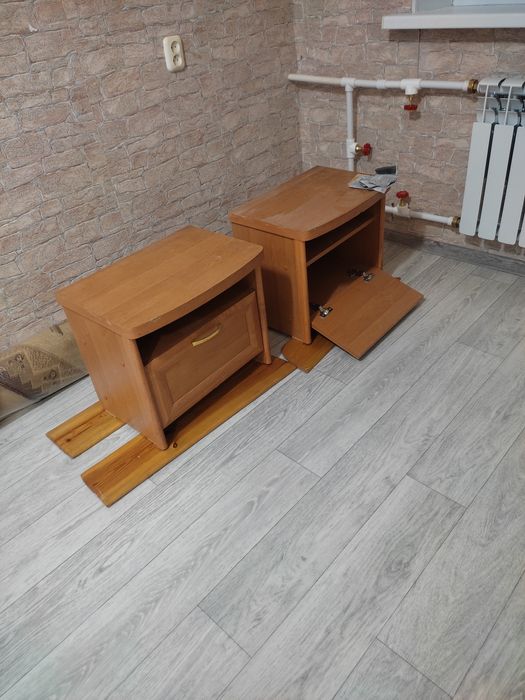 Тумбы под обувь.