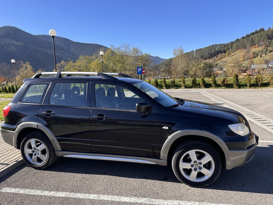 Mitsubishi Outlander 4x4 2006 2.0 Benzina 127.000 KM reali