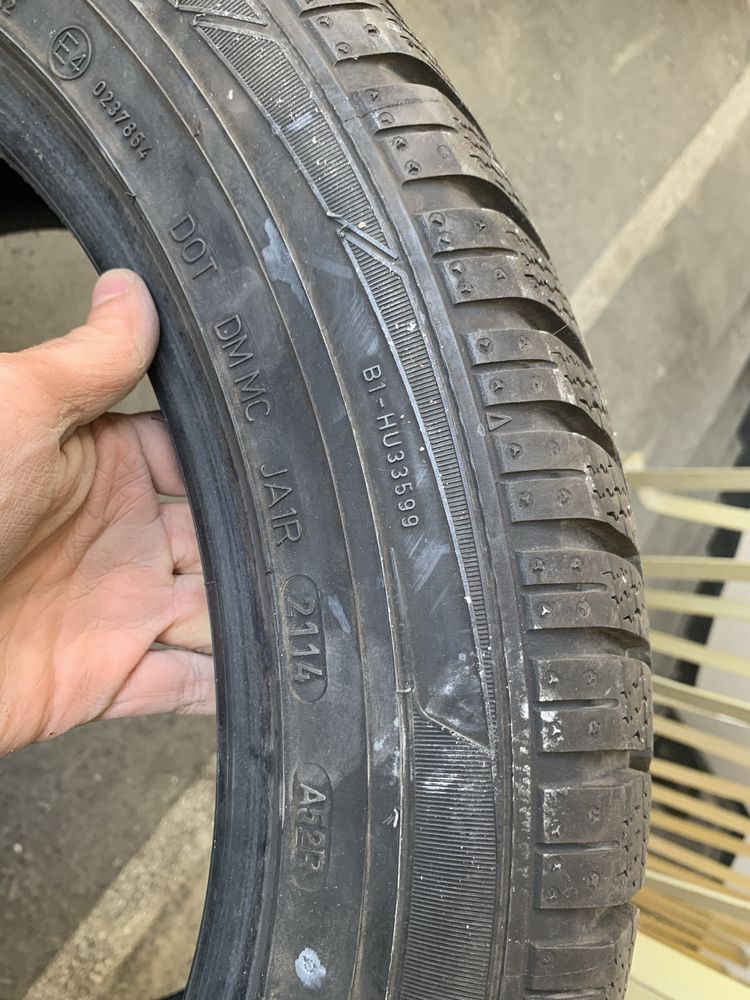 Зимни гуми Dunlop 255/45/18