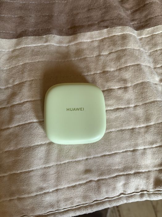 Безжични слушалки Huawei