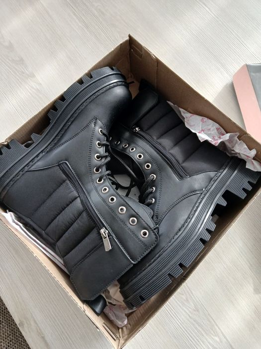 Ghete dama, marimea 39