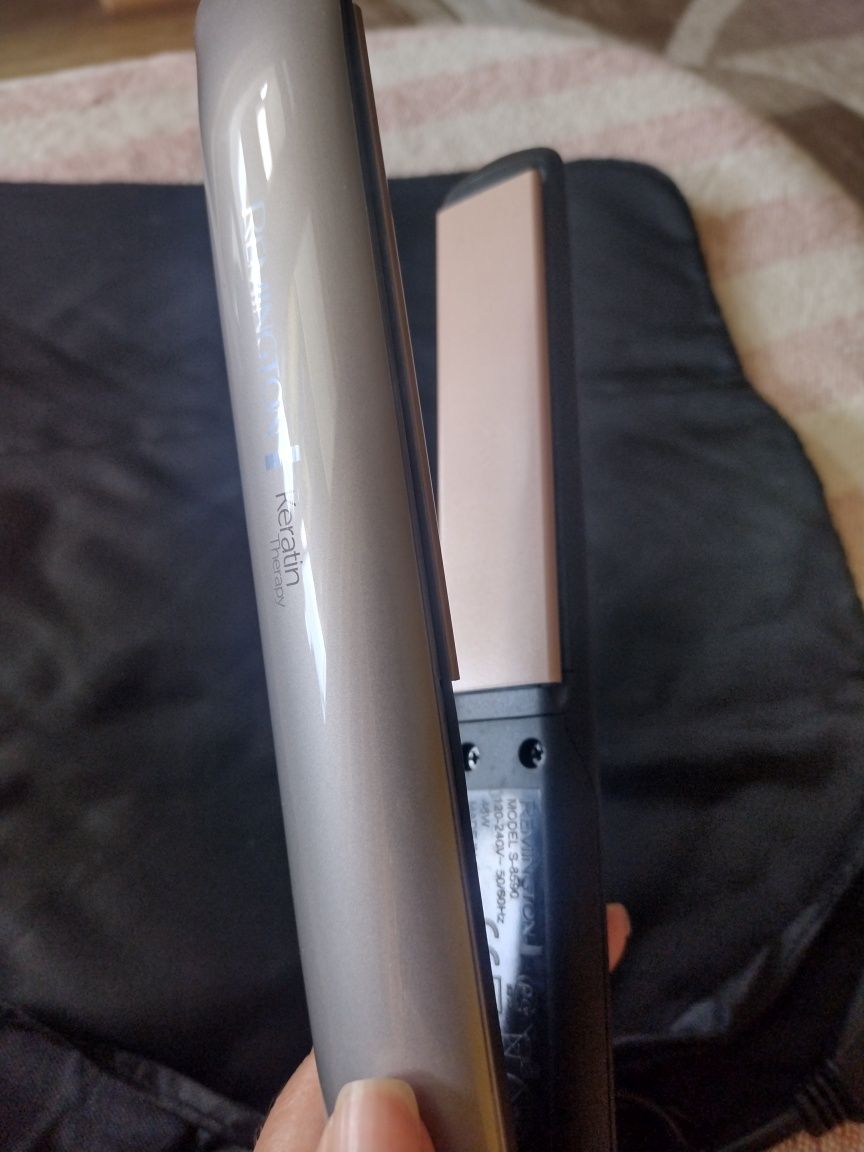 Преса за коса Remington Keratin therapy S8590