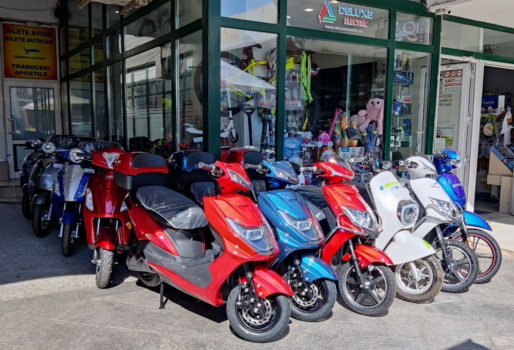 NOU in BRASOV! Scutere Electrice Fara Permis, viteza 25km/h, 2000W
