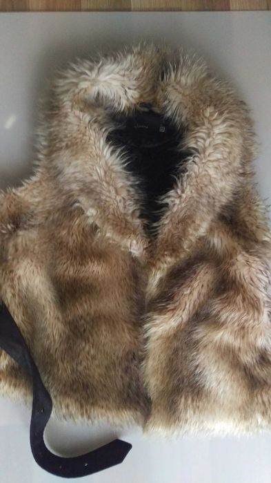 Елек с изкуствена козина топъл размер S