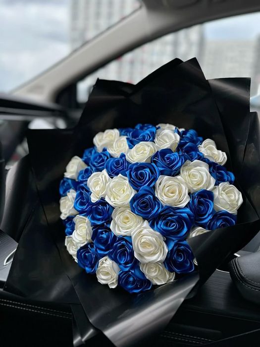 Trandafiri din satin, orice culoare, realizați manual