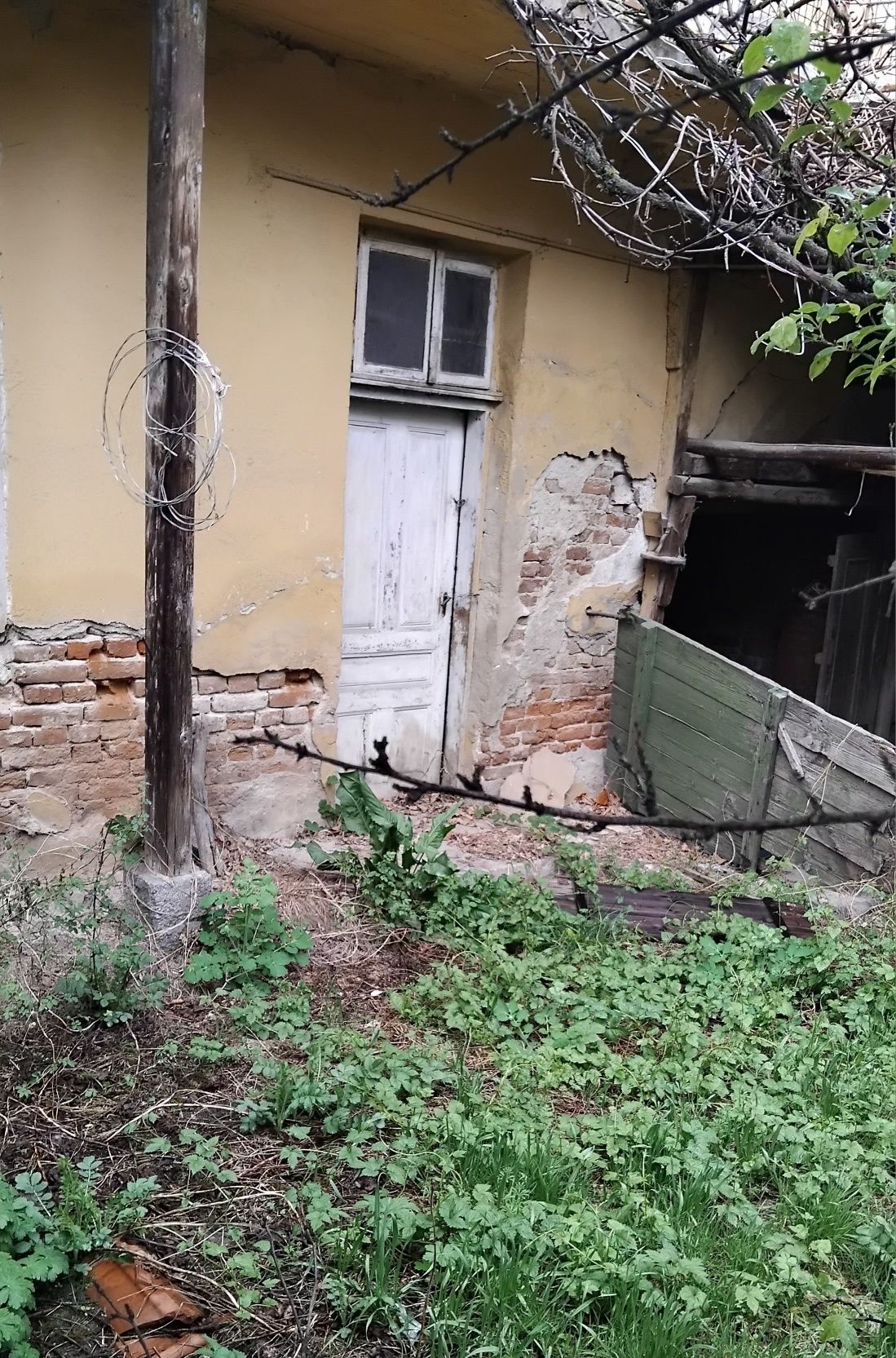 Продава къща в с.Бистрица общ.Дупница
