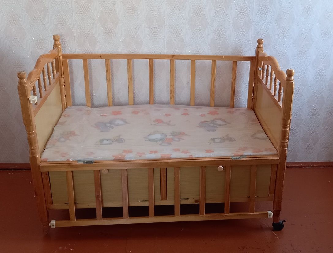 Детский  кровать