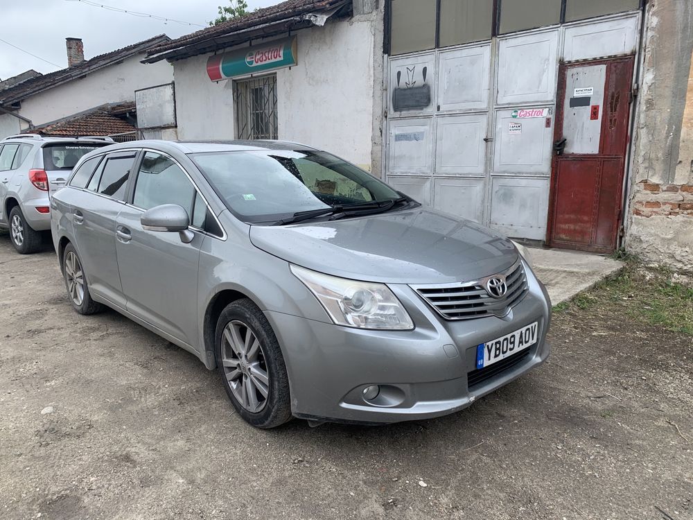 На Части Toyota Avensis Тойота Авенсис Т27 2.2 150 d-4d