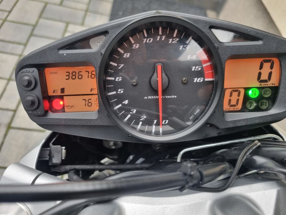 Suzuki GSR 600 ! 38.676 km !