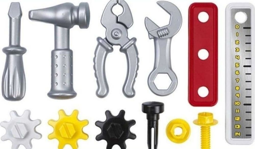 Детска работна маса