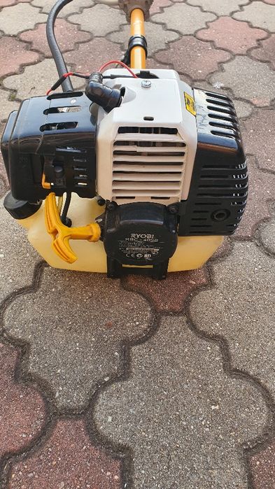 Cositoare fir 1.7 cai Ryobi RBC-40SB