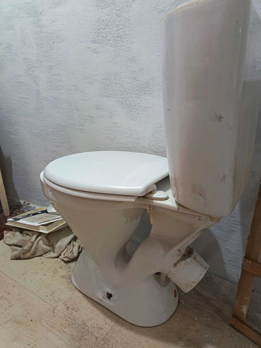 Унитаз строительный