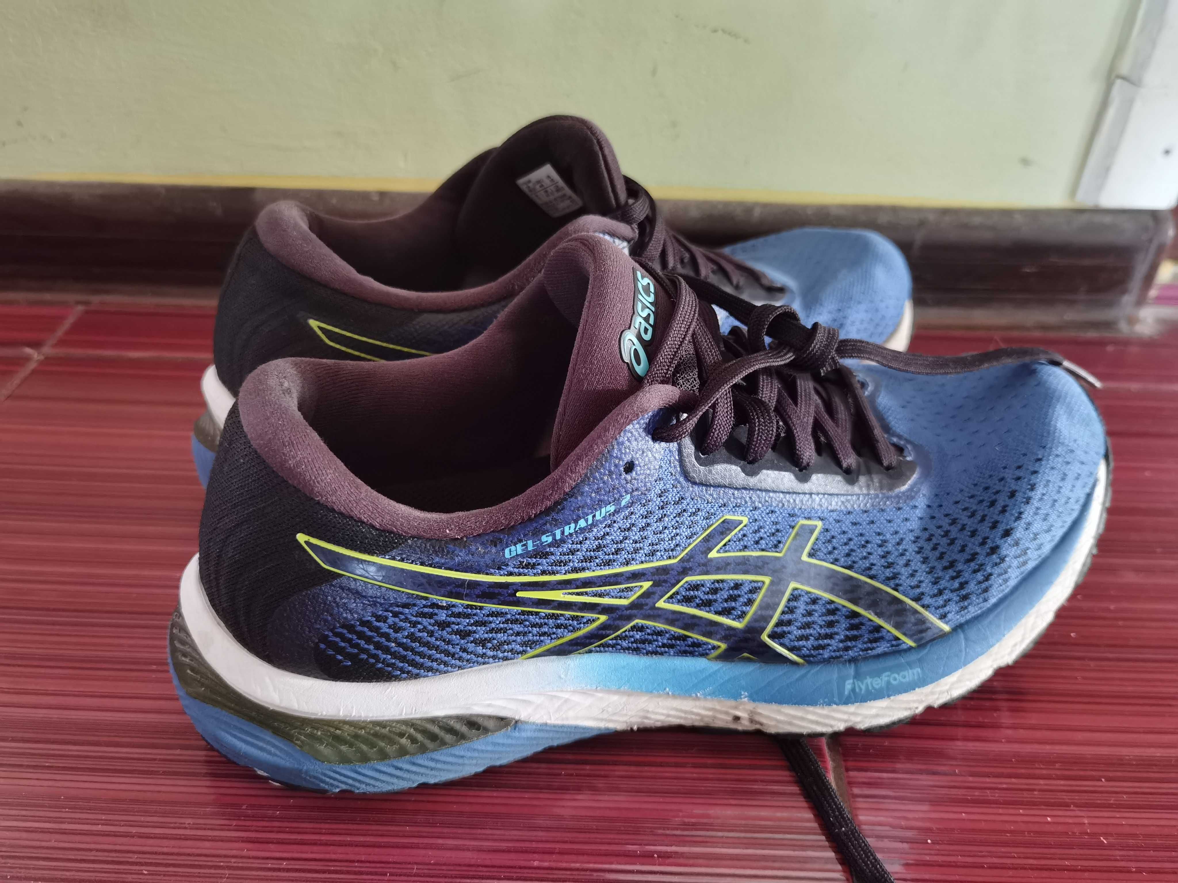 Маратонки Asics син цвят 44 номер