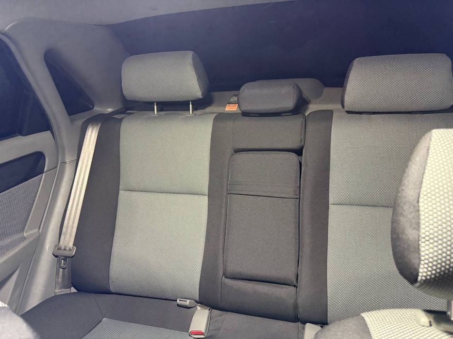 Gentra 3 avtomat sotiladi