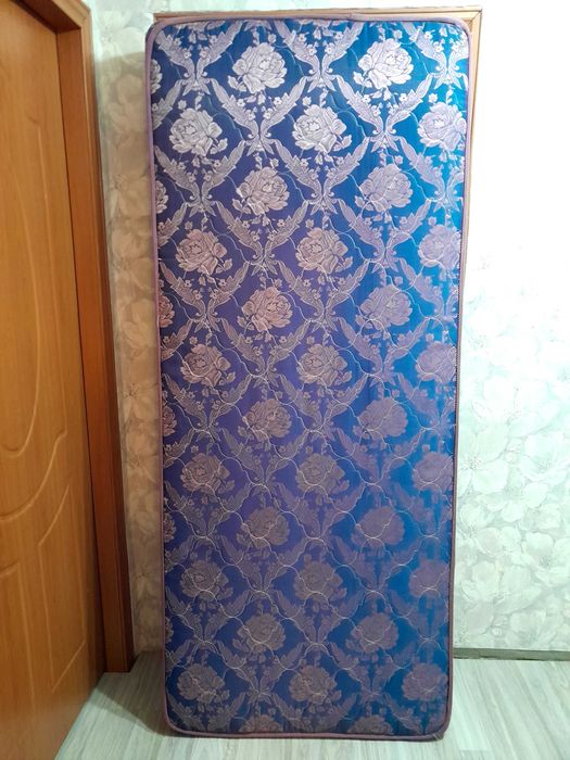 Продам матрас для кровати