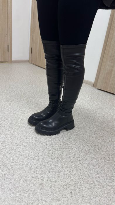 Продается ботфорды в городе Уральск