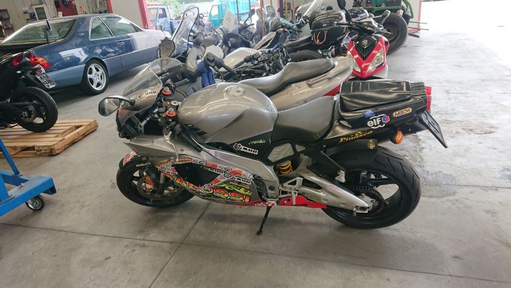 Мотоциклет Априлия РСВ(Aprilia RSV 1000)-2003-на части